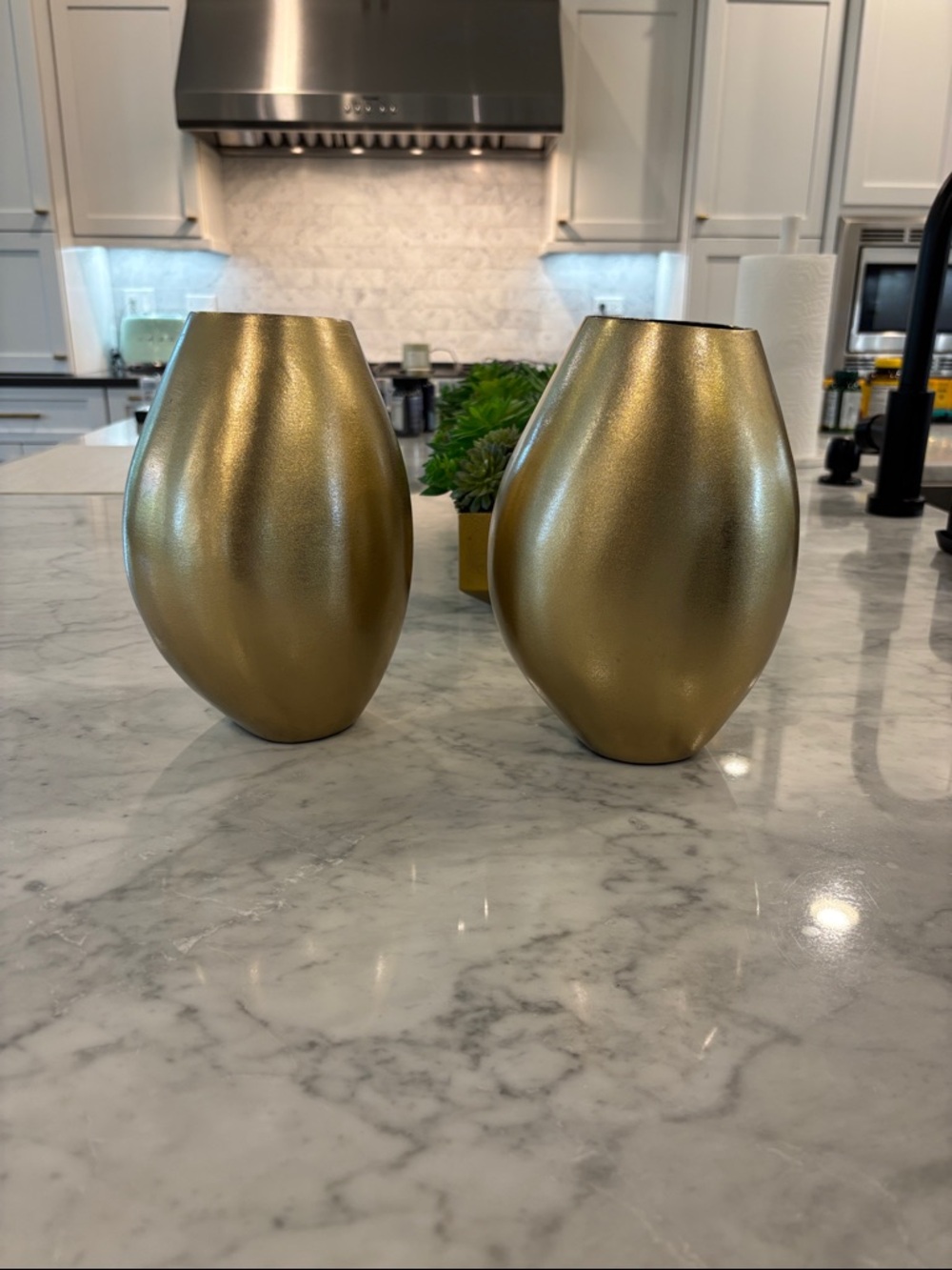 New West Elam Gold Decorative Curved Vase Pair (sold as 2 set) - Home Accents